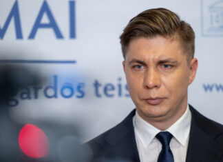 Глава правящей партии Литвы не сможет стать премьером, потому что на средства общины купил два ТВ и пополнил мобильный телефон