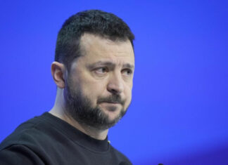 КМИС: Доверие к Зеленскому падает третий месяц подряд