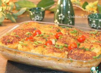 Куриные котлеты на кабачковой подушке