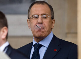 Лавров третий день подряд пытается донести Трампу послание от Путина относительно Зеленского