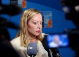 Мелони: Трамп поддержал итальянскую идею распространения на Украину действия статьи 5 НАТО без предоставления членства