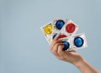 Минобороны Словакии заказало тысячу презервативов для рекламы армии