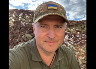 Обвиняемый в коррупции экс-заместитель главы Госспецсвязи сообщил, что пошел служить