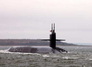WSJ: Трамп угрожает России атомными подлодками, но флот США находится в кризисе
