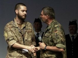 За исключительное спасение побратима: Медика «Азова» признали лучшим военным медиком Европы | ФОТО