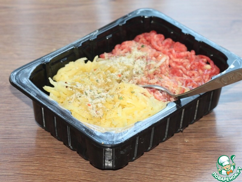Запеканка с картофелем, кабачками, мясным фаршем