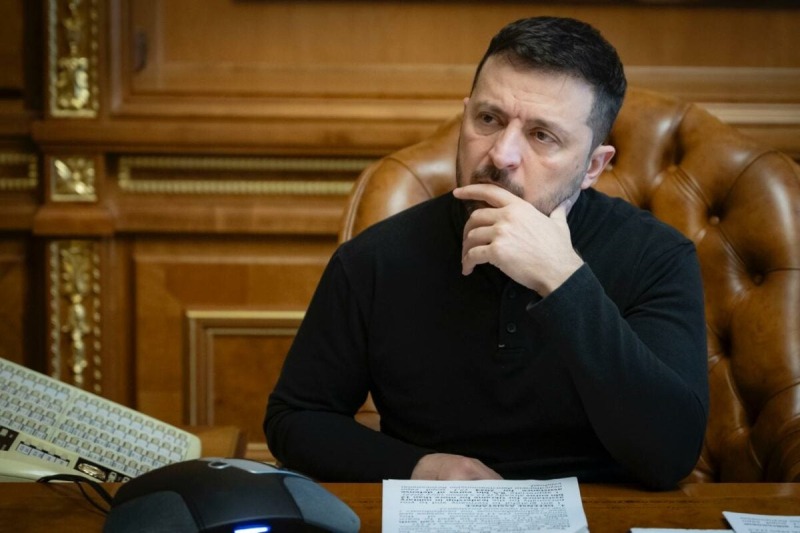 Зеленский сообщил о решении укрепить Покровское направление
