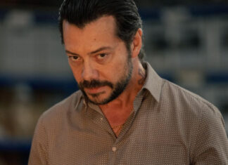 3 новейших минисериала на Netflix, которые можно посмотреть после работы