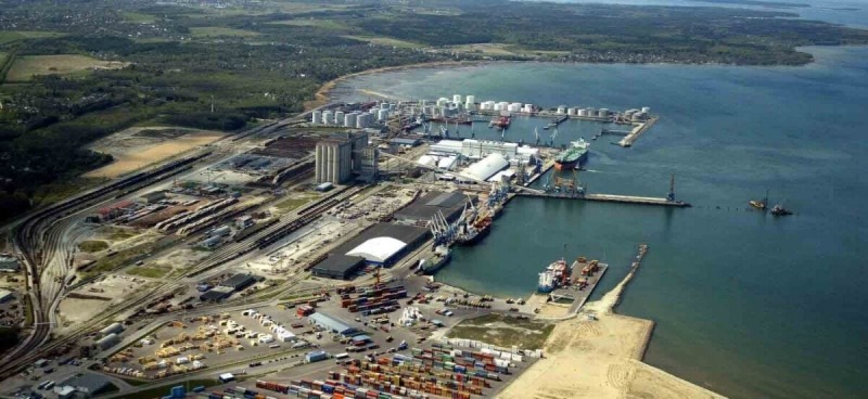 Bloomberg: Атаки украинских дронов снизили экспорт российской нефти до рекорда