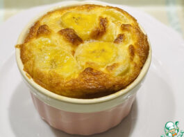 Быстрый завтрак с бананом и яйцом