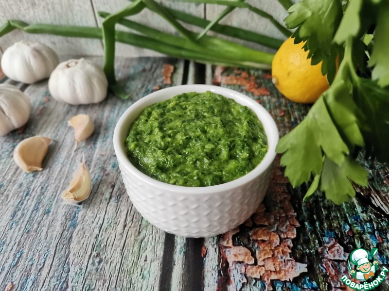 Луковый соус с петрушкой
