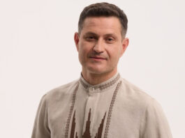 Не стремится к роскоши: как живет украинский актер Ахтем Сеитаблаев и как выглядит его квартира