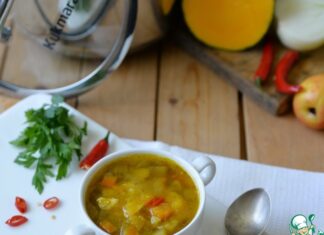 Осенний суп с яблоком и тыквой