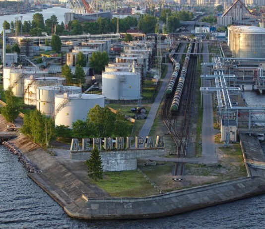 Reuters рассказало о последствиях атаки БПЛА на нефтяной терминал порта Приморск