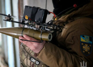 Стерненко: До 60% FPV-дронов, идущих по госзаказу, непригодны к применению