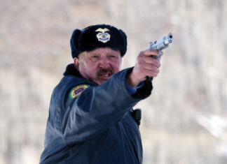 Умер известный канадский актер, который снимался в фильме «Танцующий с волками»