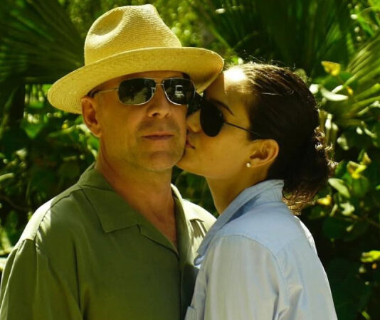 Жена тяжелобольного Брюса Уиллиса ошеломила, что хотела развестись с актером