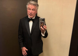 Алек Болдуин, который застрелил украинку на съемках фильма «Ржавчина», попал в ДТП