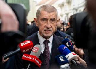 Бабиш после победы на выборах в Чехии сделал заявление о вступлении Украины в ЕС