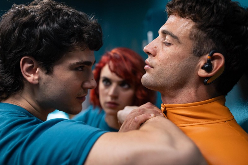 "Бункер миллиардеров" стал хитом на Netflix: стоит ли ожидать 2 сезон