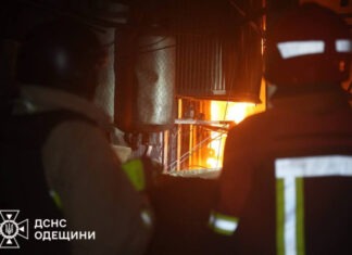 Часть Одессы и области остались без света после массированной атаки дронов