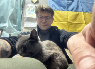 Экс-министр здравоохранения Литвы помогал медикам на передовой в Украине