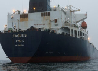 Финский суд закрыл дело против экипажа, обвиняемого в повреждении подводных кабелей