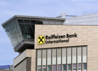 FT: ЕС хочет передать замороженные активы Дерипаски банку Raiffeisen для компенсации убытков в РФ