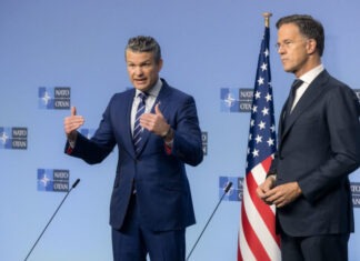 Хегсет пообещал России последствия, если не будет движения к миру в Украине