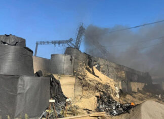 Нардеп обнародовал фото уничтоженного трансформатора за $7 млн: бетон только на бумаге