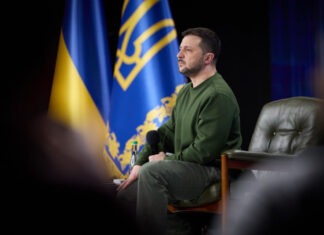 Опрос: Только 25% украинцев считают, что Зеленскому стоит остаться президентом после войны