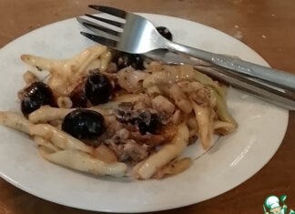 Паста с сардинами, анчоусами и маслинами