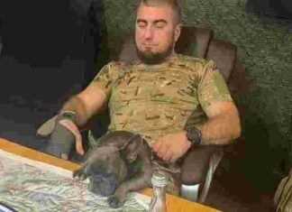 Полковник Манько опубликовал в TikTok фото с секретными картами