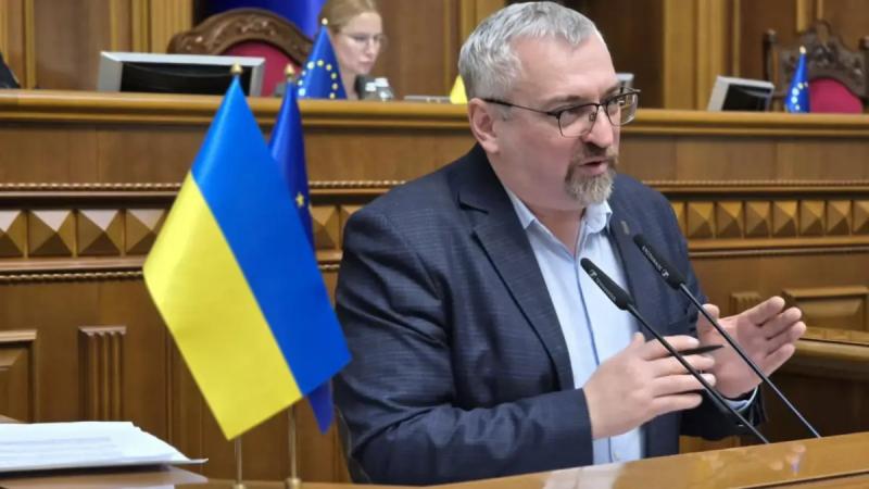 «Слуга народа» Федиенко: Депутаты пойдут воевать, если потребуется