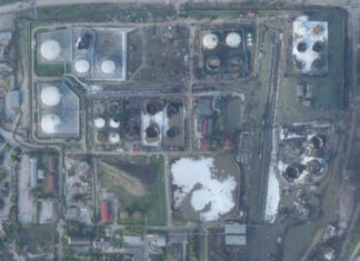 СМИ показали последствия ударов по нефтебазе в Феодосии