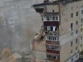 В Хмельницком прогремел взрыв в многоэтажке: разрушены несколько этажей | ФОТО | ВИДЕО