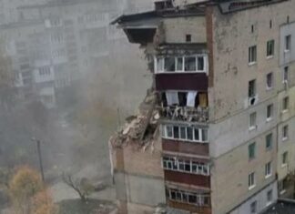 В Хмельницком прогремел взрыв в многоэтажке: разрушены несколько этажей | ФОТО | ВИДЕО