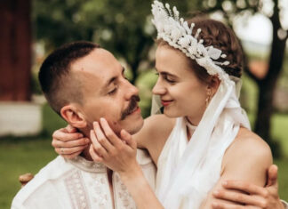 В стиле эко-бохо: звезда сериала «Поймать Кайдаша» очаровала фотографиями со свадьбы