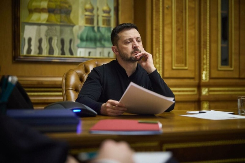 Зеленский поручил Сырскому и Киперу рассмотреть создание в Одессе военной администрации