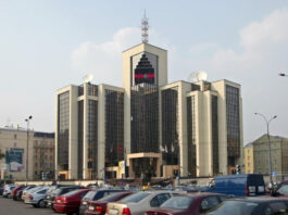 Администрация Трампа продлила санкционные послабления для Лукойла