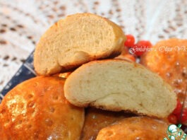 Дрожжевые ванильные булочки на молоке