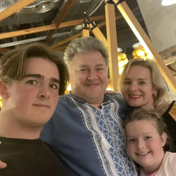 Где сейчас Назар Заднепровский –звезда украинских комедий, который снимался с Зеленским