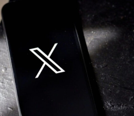 Маск выпустил обновление соцсети Х, которое показало, что большинство MAGA-аккаунтов ведут из Нигерии и Индии