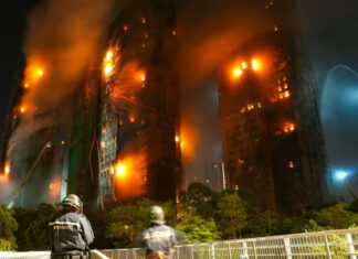 Масштабный пожар в Гонконге: 36 погибших, 279 пропавших без вести