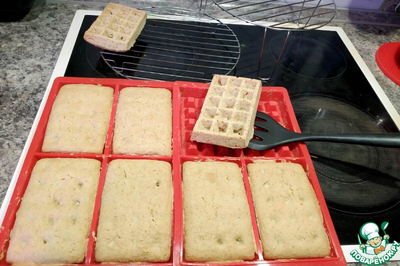 Мягкие постные вафли в духовом шкафу