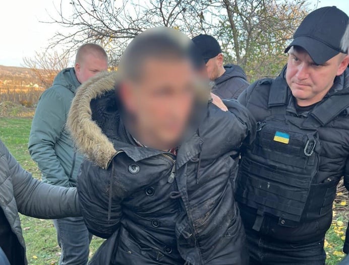 Мужчина застрелил военного, заманив в ловушку «продажей автомобиля»