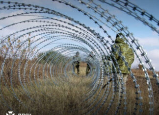 Нардепы хотят запретить выезжать за границу забронированным мужчинам