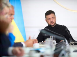 Один из самых тяжелых моментов в истории Украины: Зеленский призвал прекратить «срач» и политические игры