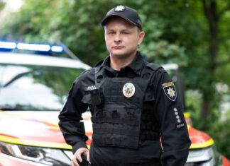 Он неоднократно уходил из профессии: где сейчас известный украинский актер Роман Ясиновский