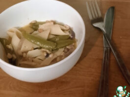 Паста со стручковой фасолью, орешками, пармезаном